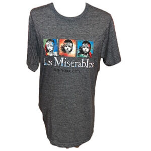 Les Miserables New York City T-shirt M